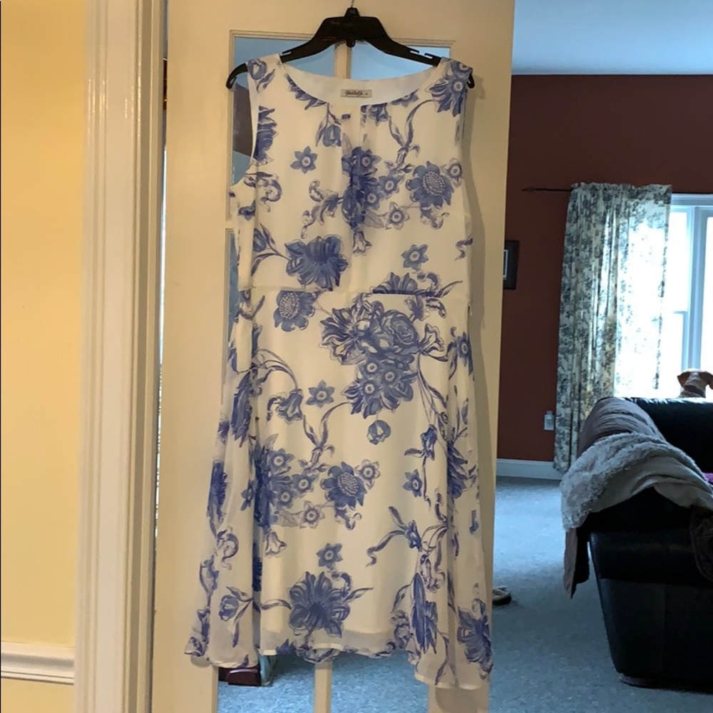 Sleeveless Easter dress